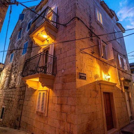 Old Town Makarska Apartments - Central Square Buitenkant foto
